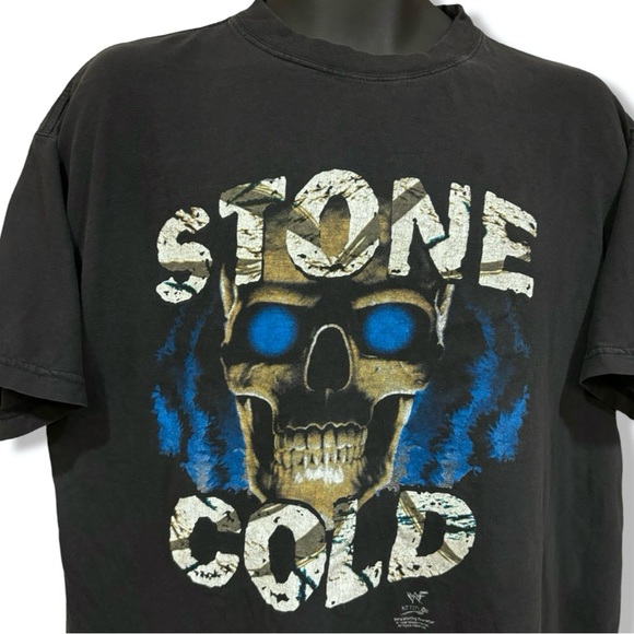 Vintage 1999 Stone Cold Steve Austin WWF T-Shirt - Picture 2 of 3